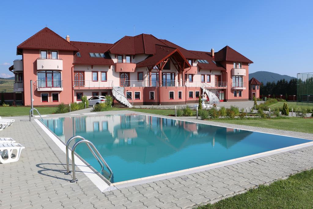 Sanderson Apartments Miercurea Ciuc Chambre photo