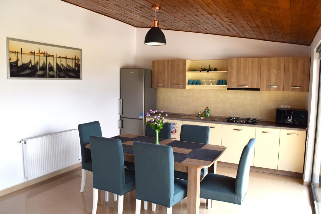 Sanderson Apartments Miercurea Ciuc Extérieur photo